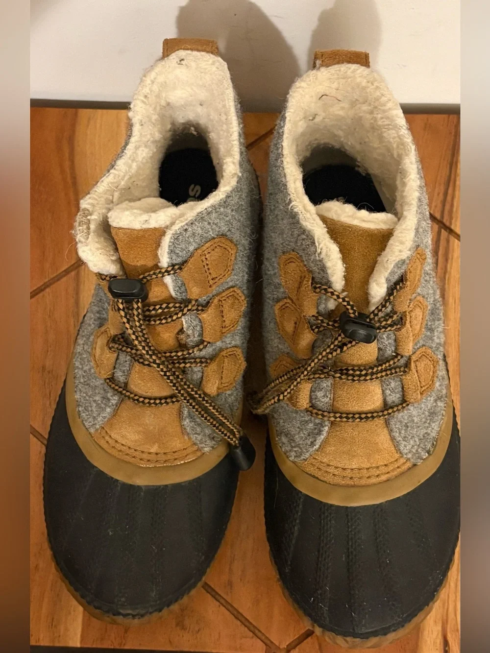Sorel Out N About Plus Quarry Snow/Rain Boot - Size 4